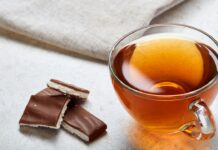 Chocolate paired with tea has health benefits that outweigh wine: experts - New York Post