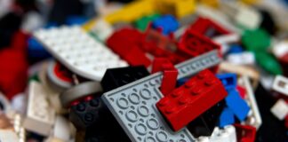 London's Science Museum claims Lego bricks can be anti-LGBT - The National Desk