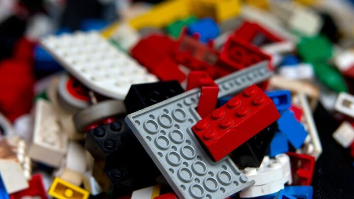 London's Science Museum claims Lego bricks can be anti-LGBT - The National Desk