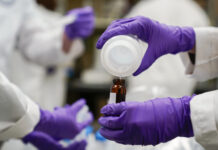 NIH announces new funding policy that rattles medical researchers : Shots - Health News - NPR