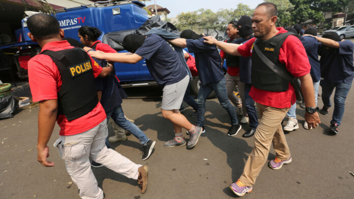 Shariah court in Indonesia sentences 2 men to up to 85 lashes for having gay sex - The Associated Press