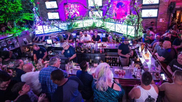 Top Gay Bars Chicago: 10 Bars for Drinking and Dancing - Choose Chicago