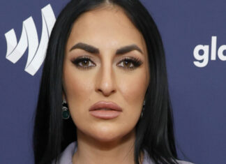 Former Sonya Deville Talks Coming Out As Gay In WWE, Whether She Got Hate Backstage - Wrestling Inc.